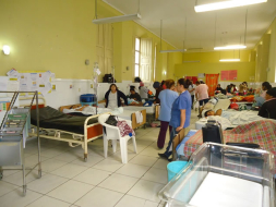 Enfermos prefieren atención de hospitales de El Salvador