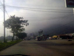 Fotos: La neblina cubrió el cielo de San Pedro Sula; anuncian frío