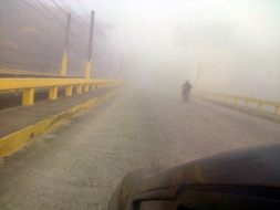Fotos: La neblina cubrió el cielo de San Pedro Sula; anuncian frío