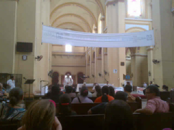 'Ser profeta de la verdad, como es un periodista, siempre llevará riesgo': Emiliani