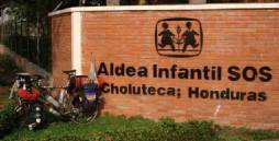 Abogan por más ayuda para niños necesitados en Honduras