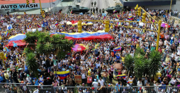 Maduro: De seguir la violencia radicalizará la revolución en Venezuela