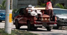 Pleito entre vecinos deja cuatro muertos