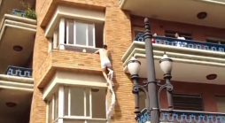 Video: Amante semidesnudo escapa por la ventana