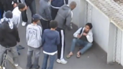 Cameron promete medidas enérgicas para frenar disturbios