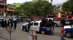 Devuelven el parque central a los sampedranos