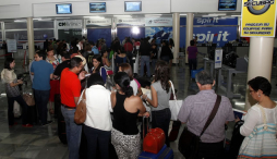 Más de 2,000 personas han salido por el aeropuerto Villeda Morales