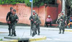 Aprueban contratación de 1,000 soldados con fondos del Tasón