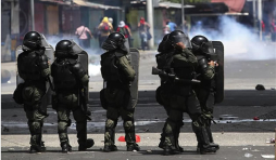 Panamá: Asamblea aprueba derogar venta de tierras en Zona Libre