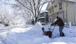 Tormenta de nieve en EUA deja ocho muertos
