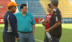 Victoria promete jugar el clásico