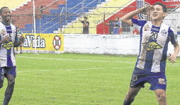 Victoria amenaza con no presentarse