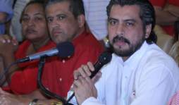 Ganadores en primarias ahora van a buscar la unidad de sus partidos