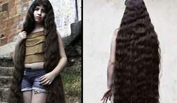 La 'Rapunzel” humana se corta su larga cabellera