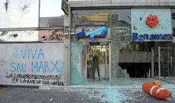 'Batalla campal” en el centro de México