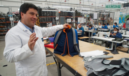 Fabrican ropa blindada para niños en Estados Unidos