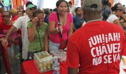 Jornada de compras frenéticas en Caracas