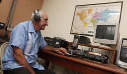 Henry Handal, el radioaficionado más antiguo y sus anécdotas