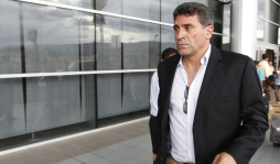 Luis Fernando Suárez continúa firme al mando de la Bicolor