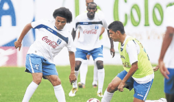 'Siempre es una alegría ver este grupo de Honduras”: Luis Suárez