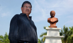 'Fui alistador de zapatero, sastre y tapicero”