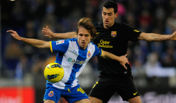 Barcelona empata con el Espanyol y se separa 5 puntos del Real Madrid