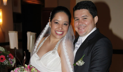Felicidad por los novios