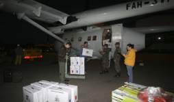 En avión llegan maletas electorales a Gracias a Dios