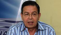 Callejas revela que valijas de PDVSA pasaron por Honduras