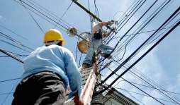 Enee necesitaría $ 350 millones para salir de la crisis energética