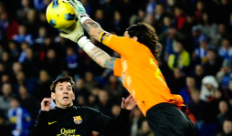 Barcelona empata con el Espanyol y se separa 5 puntos del Real Madrid