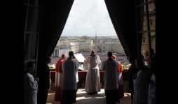 El Papa implora la paz para Siria y la península coreana