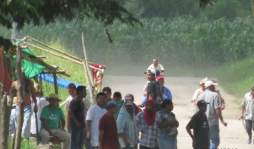 Invasores en San Manuel venden lotes a L10,000
