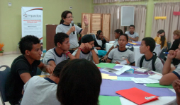 Jóvenes buscan prevenir violencia