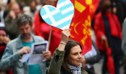 La deuda de Grecia se eleva al 170% del PIB