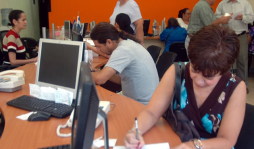 Lejos Hondutel de la meta de ingresos