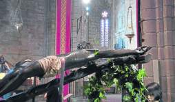 ¿Cómo llegó el Cristo negro?