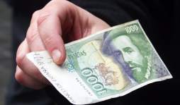 La peseta se resiste a desaparecer