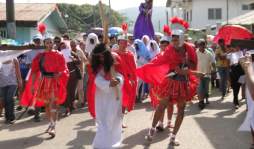 'Ayúdanos a no crucificar nuestra casa”: Cardenal Rodríguez
