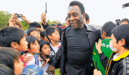 Pelé: 'Le voy a enviar un video mío a Messi”