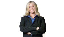 Cuando Tracy Britt habla, Buffett escucha