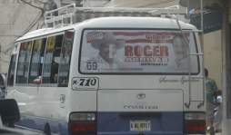 Ciudades se atestan de propaganda electoral