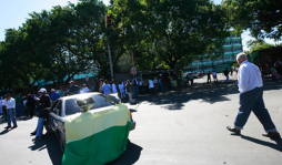 Empleados de hospital reclaman pago salarial