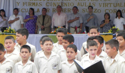 Buscan convertir escuela en centro modelo