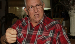 Micheletti: 'Este Gobierno está interviniendo teléfonos'