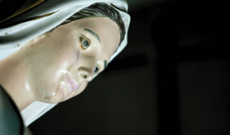 Estudiantes de Honduras ven llorar a la Virgen