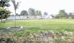 Vecinos de la Panting piden que cerquen canchita de fútbol
