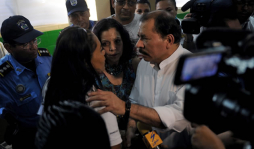 Ortega, el exguerrillero que se aferra al poder