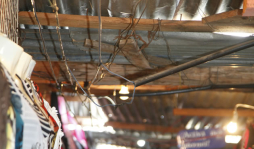 Sin control conexiones eléctricas en mercados de San Pedro Sula