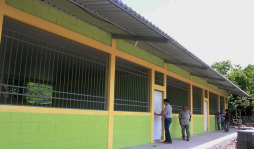 Choloma logra implementar la primera escuela modelo